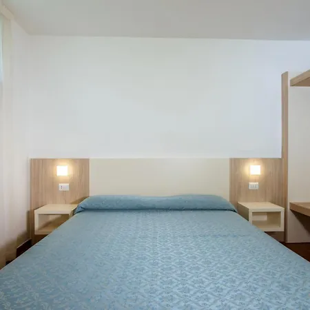 Ξενοδοχείο με διαμερίσματα Elle