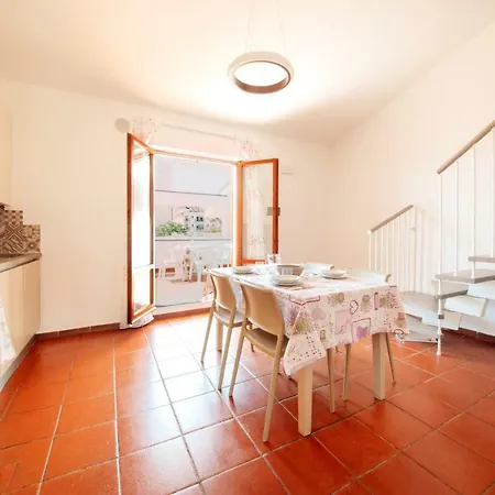 Elle Ξενοδοχείο με διαμερίσματα