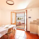 Elle Aparthotel 4*