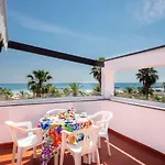 Aparthotel Elle