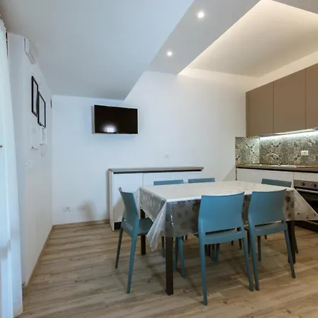 Aparthotel Elle