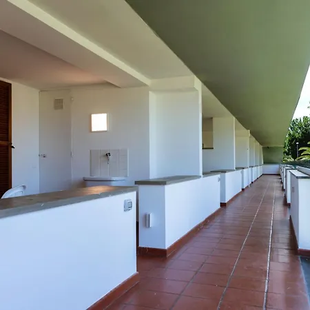 Elle Aparthotel